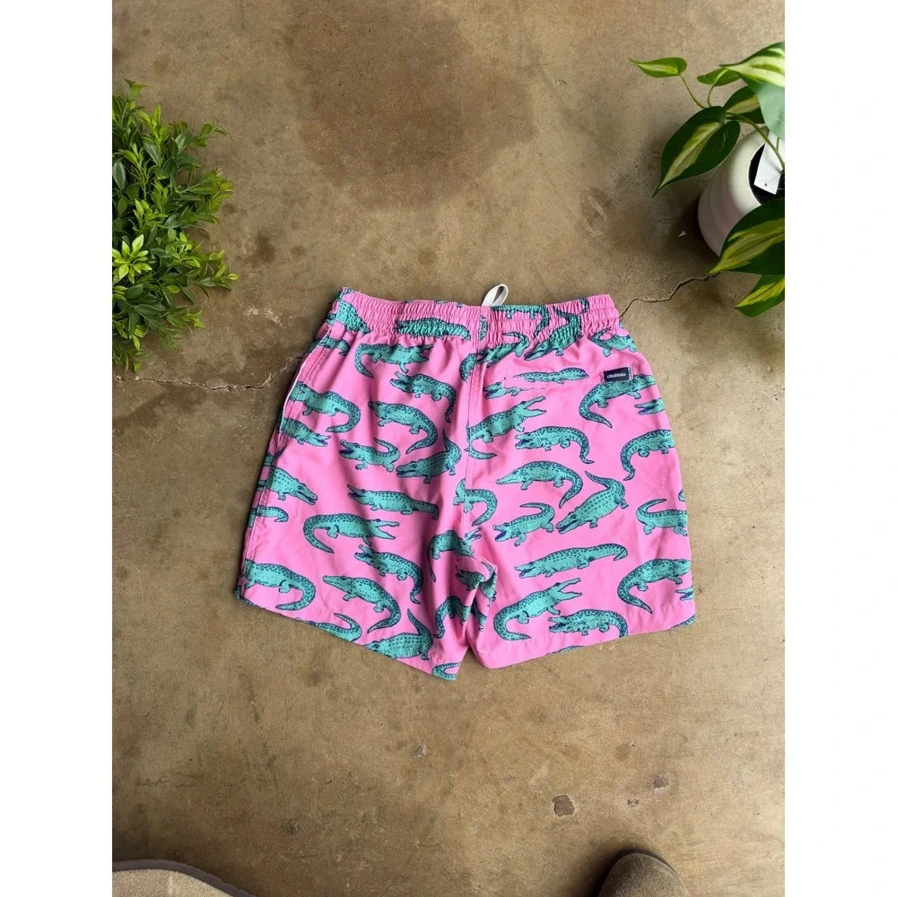Chubbies Swim Trunks Alligator Print Size Small Pink 5.5